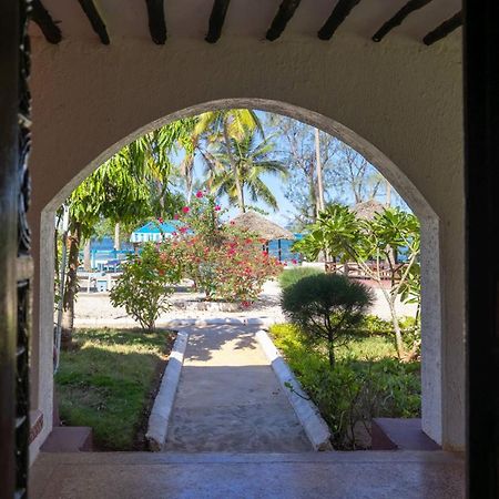 F-Zeen Boutique Hotel Zanzibar Uroa Luaran gambar